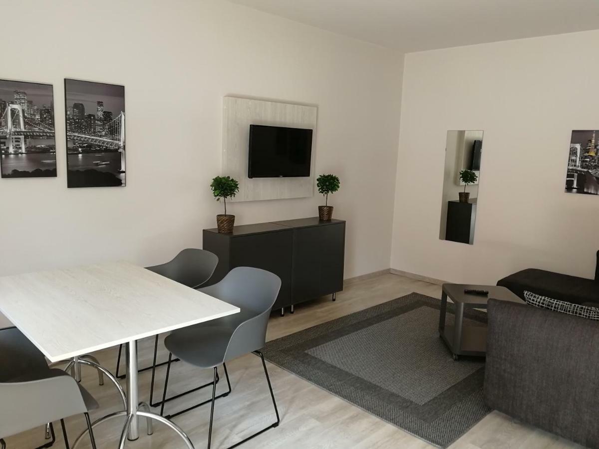 Óvár Apartman Mosonmagyaróvár Exterior foto