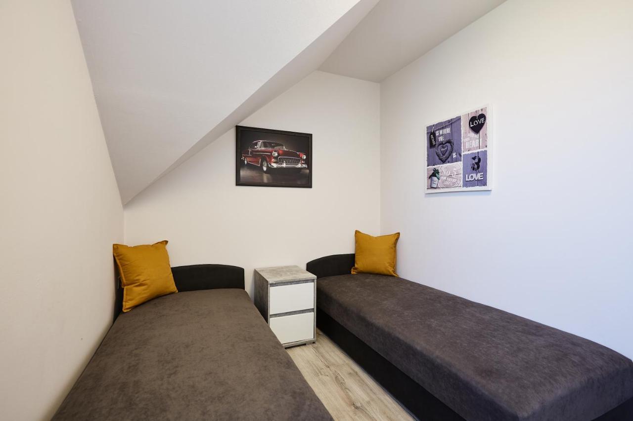 Óvár Apartman Mosonmagyaróvár Exterior foto